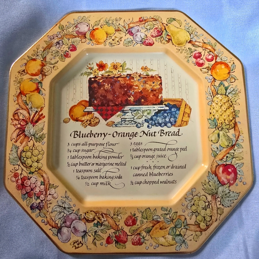 Avon Vintage 1982 Tin Plate Christmas Recipe Blueberry-Orange Nut Bread